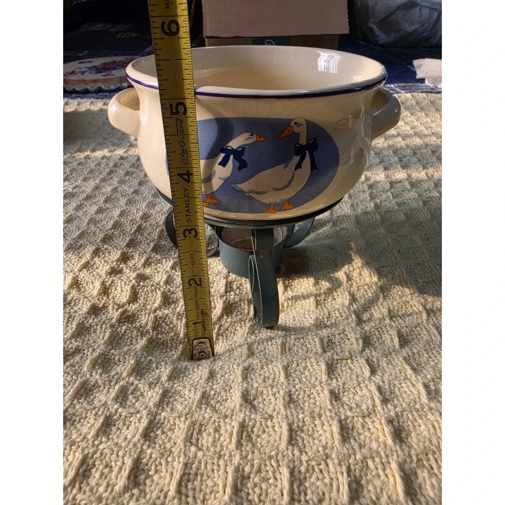 Vintage Enesco 1988 Country Goose Ceramic with Metal Warming Stand